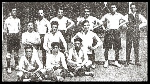 Union Sportiva de Noya 24-08-26 ARRIBA: Salanova ,Toñito ,Bravo ,Rubiche ,Xambella ,Leciaga  MEDIO: Higinio ,Barbeito ,Allut ABAJO: F.Bravo ,Paco Creo y Juan Lopez 